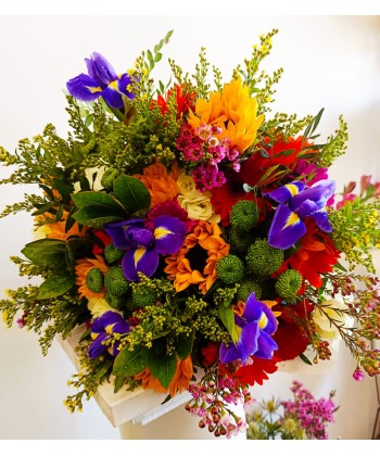 Buchet flori colorate, livrare floarea soarelui