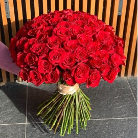 Buchet 101 trandafiri rosii Bucuresti, livrare 101 trandafiri