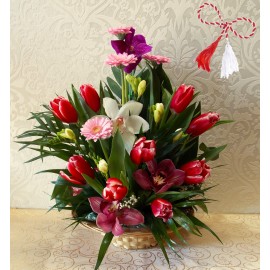 Cosulet cu flori de primavara livrare la domiciliu