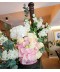 Aranjament cutie Maria, livrare hortensii si lisianthus