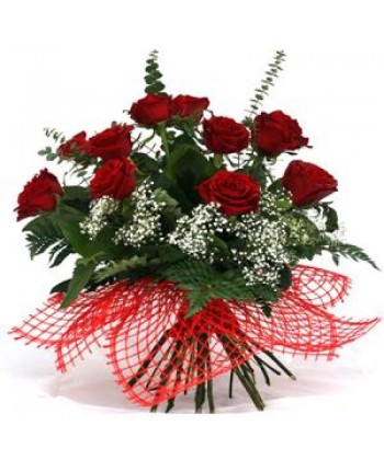 Buchet flori livrare 11 trandafiri rosii 
